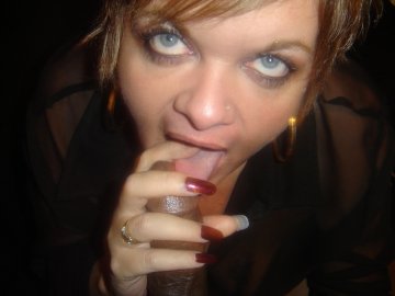 Nura803 aus Hessen,Deutschland